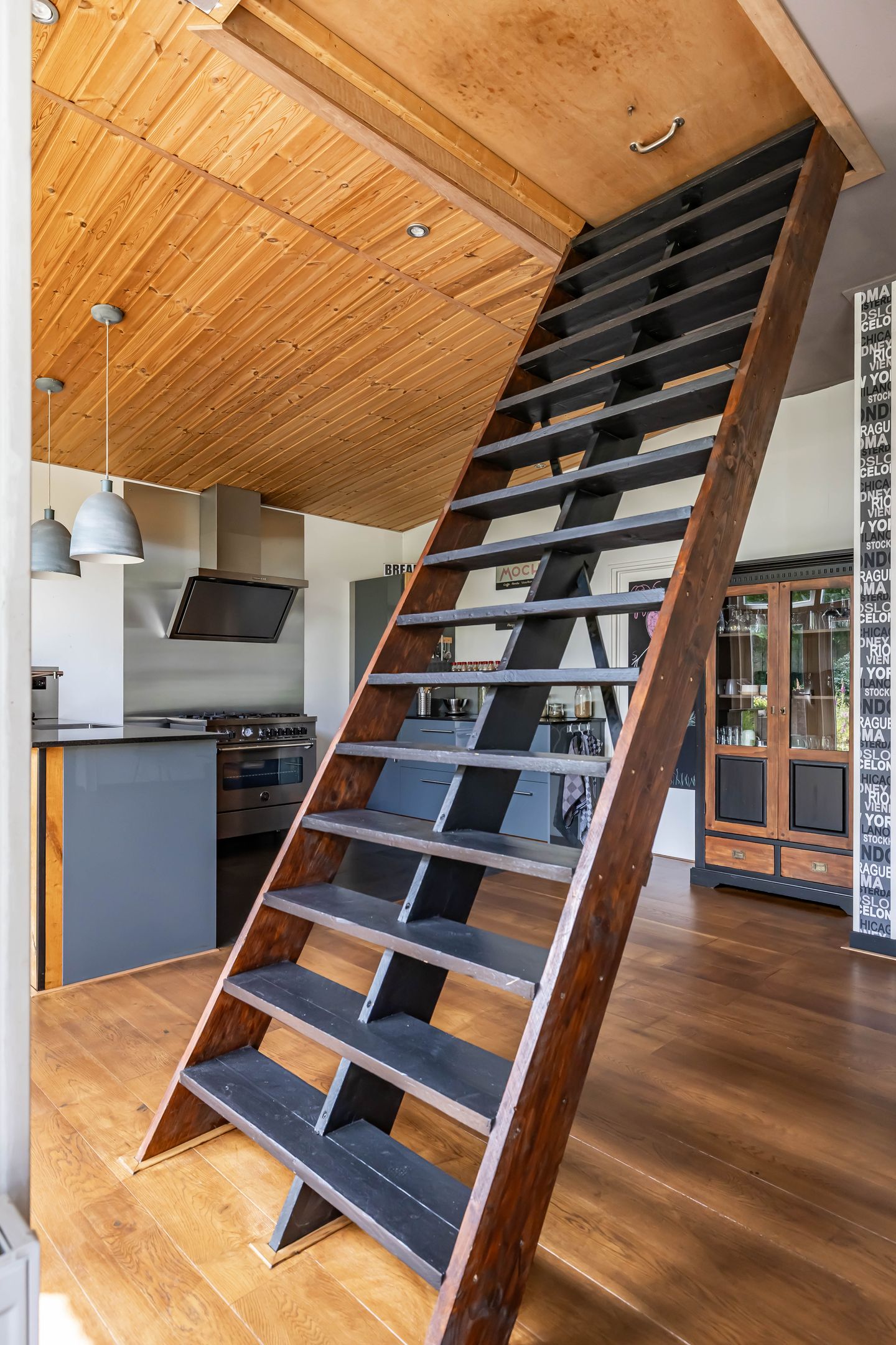 Photo 50 of Vriezerweg 15-A