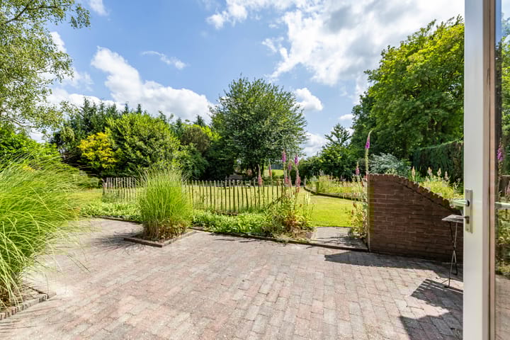 Foto 54 van Vriezerweg 15-A