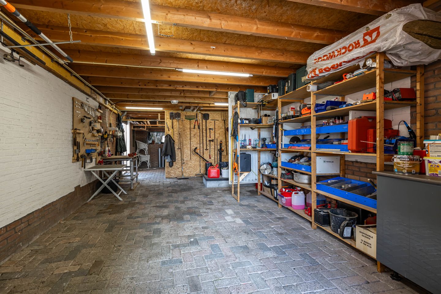 Photo 64 of Vriezerweg 15-A