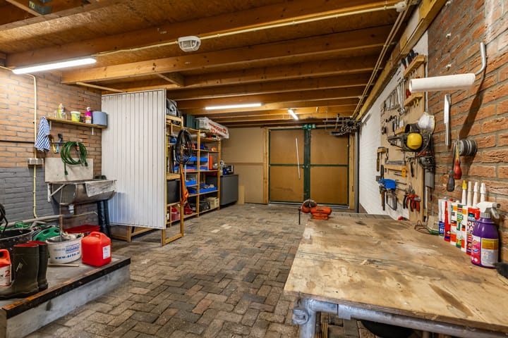 Foto 65 van Vriezerweg 15-A