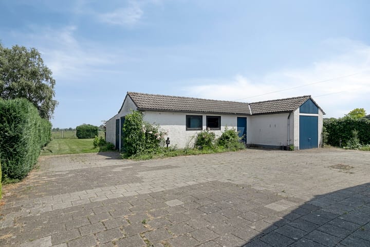 Photo 4 of Grotestraat 31