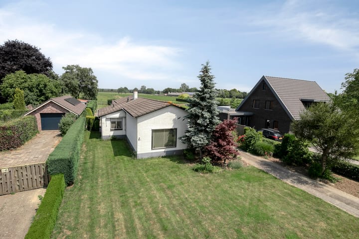 Photo 6 of Grotestraat 31