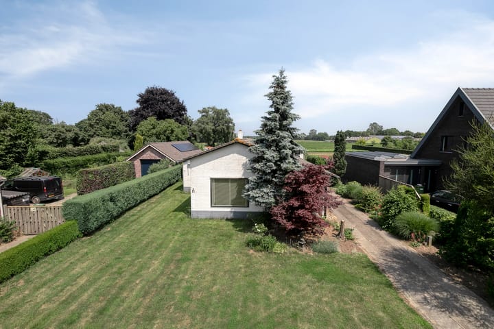 Photo 8 of Grotestraat 31