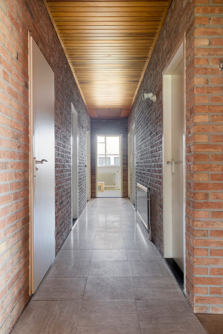 Photo 13 of Grotestraat 31