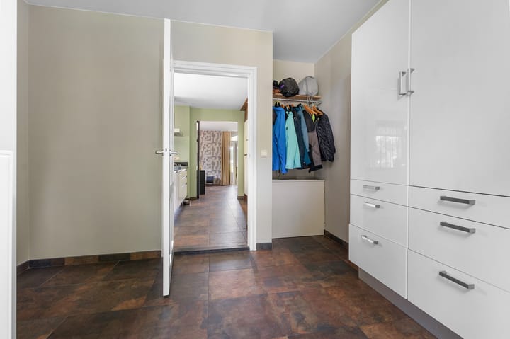 Photo 20 of Rhienderensestraat 49