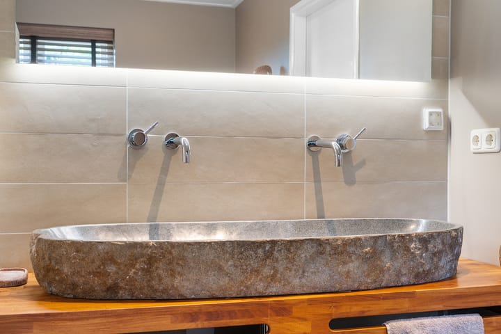 Photo 25 of Rhienderensestraat 49