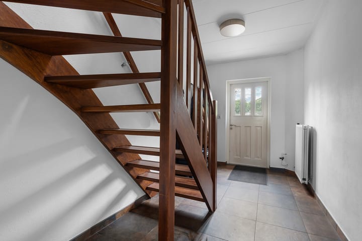 Photo 31 of Rhienderensestraat 49