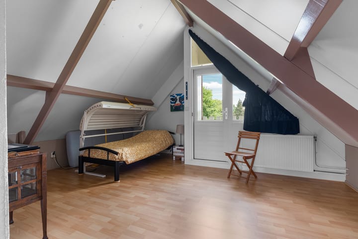 Photo 39 of Rhienderensestraat 49