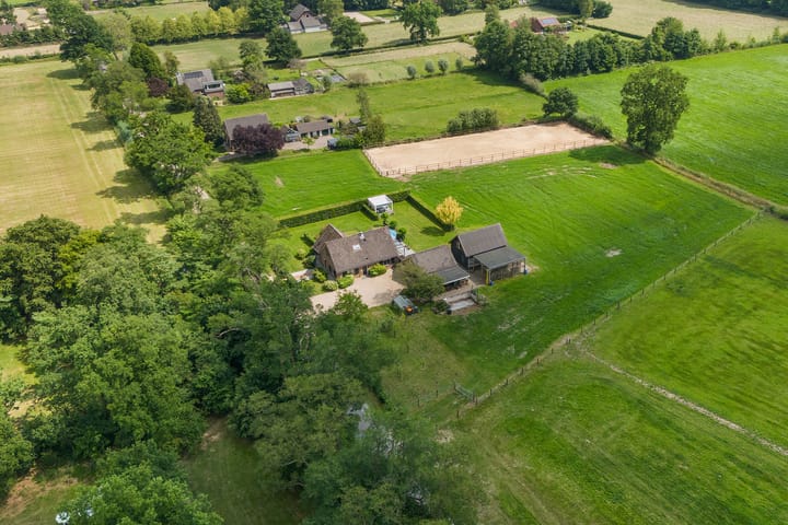 Photo 57 of Rhienderensestraat 49