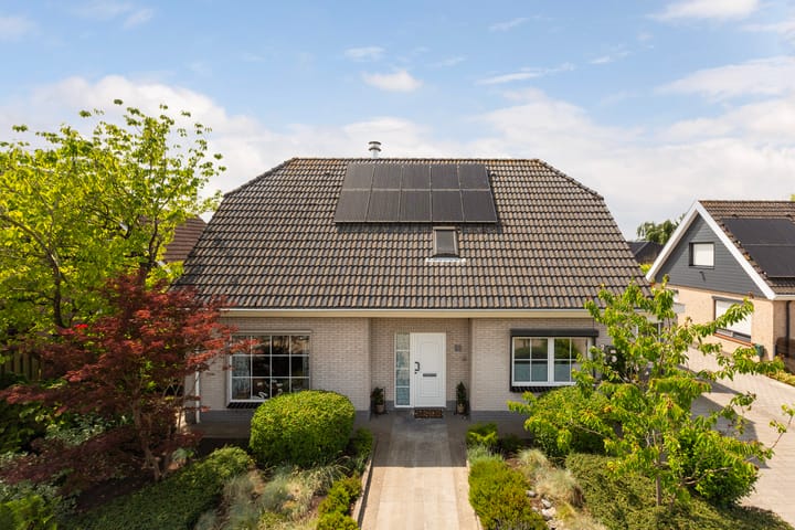 Photo 2 of Asterstraat 20