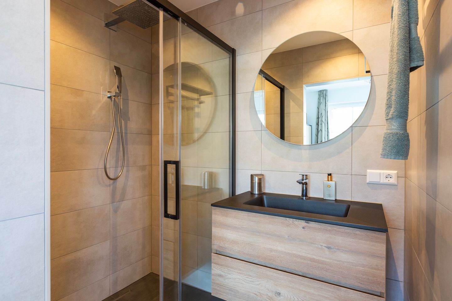 Photo 44 of Asterstraat 20