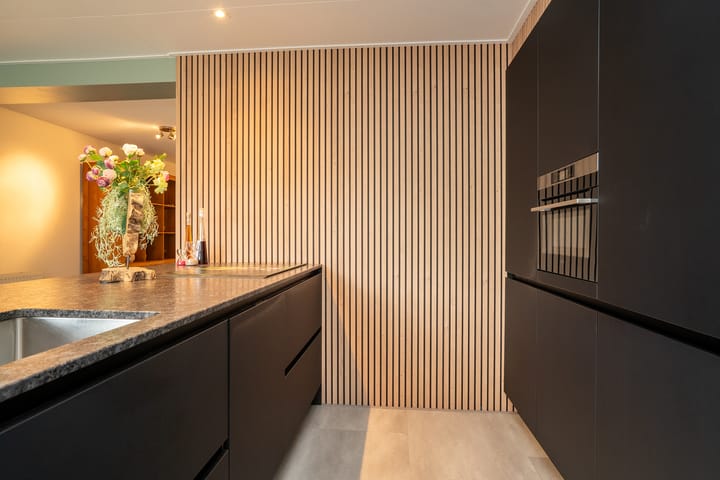 Foto 15 van Brinkstraat 383