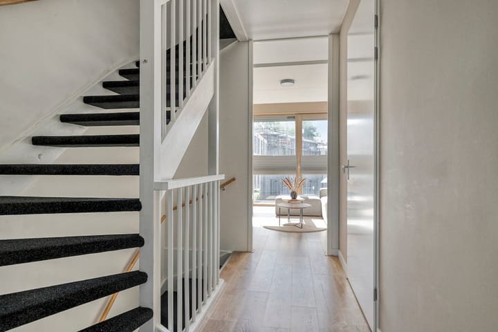 Foto 12 van Larikslaan 3-A