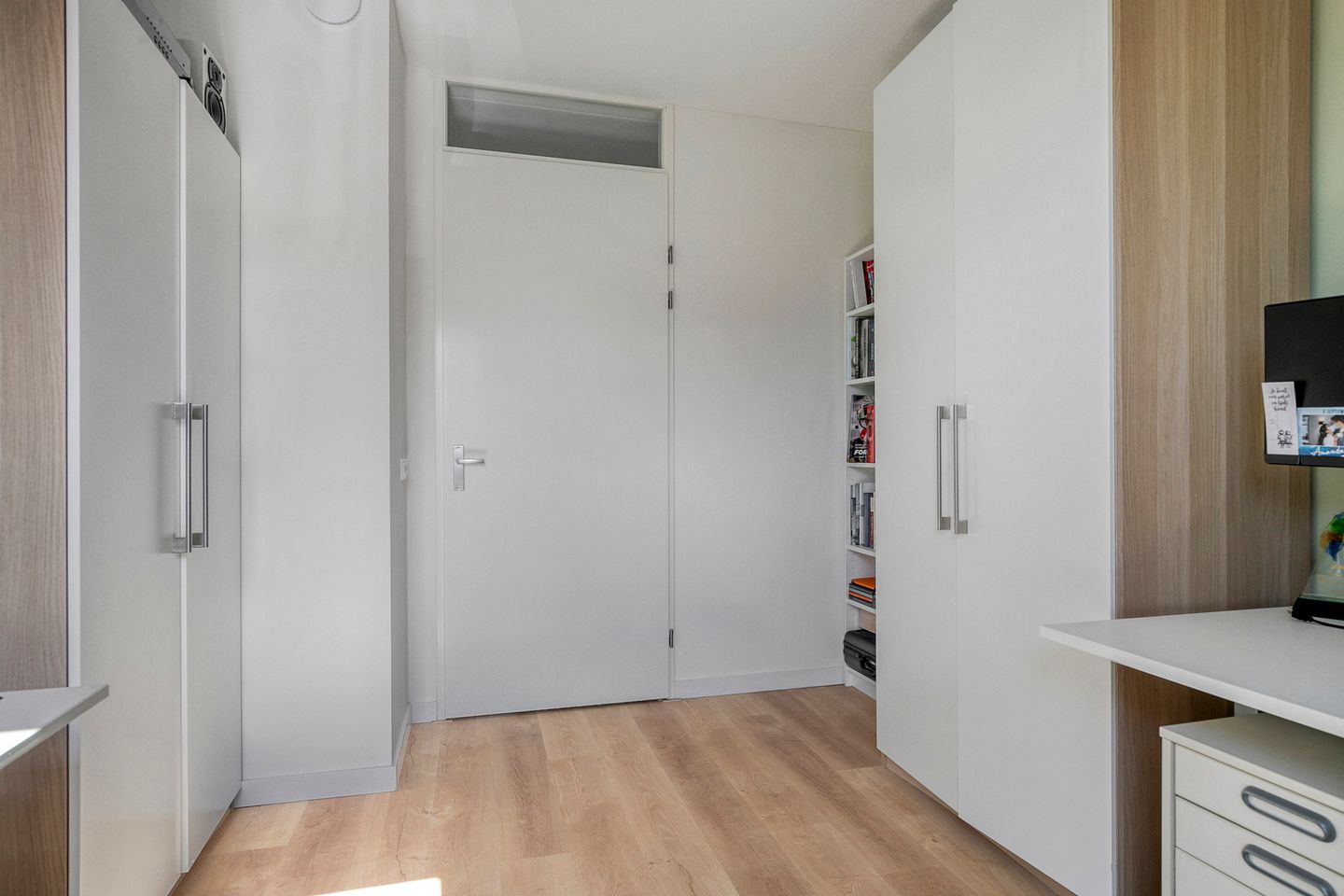 Foto 19 van Larikslaan 3-A