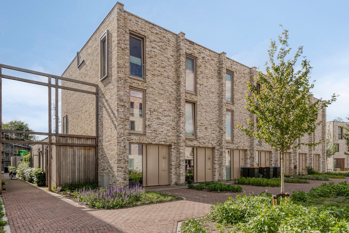 Foto 25 van Larikslaan 3-A