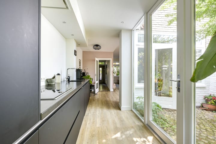 Foto 9 van Verlengde Hoogravenseweg 144-A