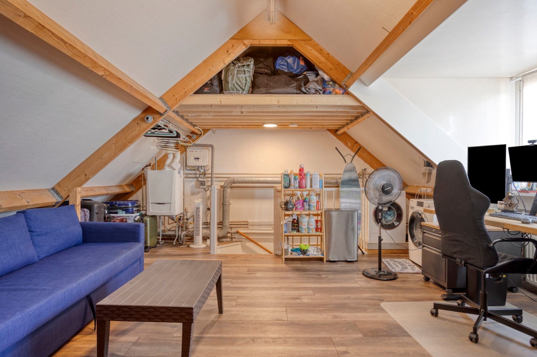 Foto 30 van Adriaan van der Kloosterstraat 111