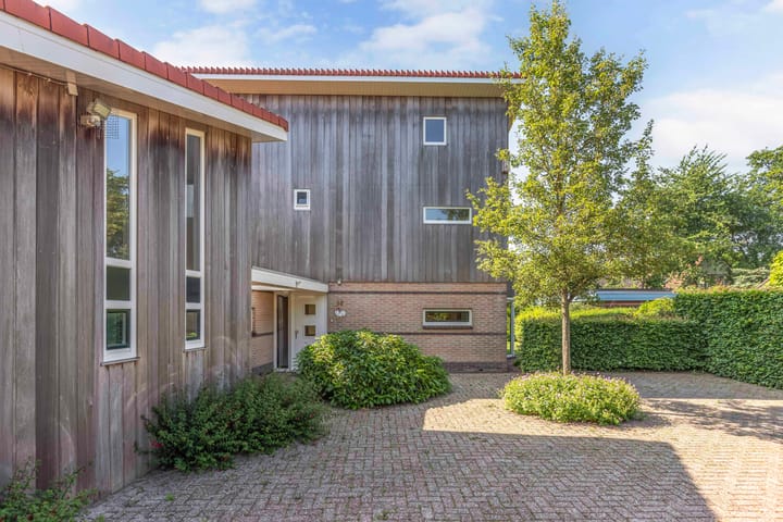 Foto 27 van Morra 83