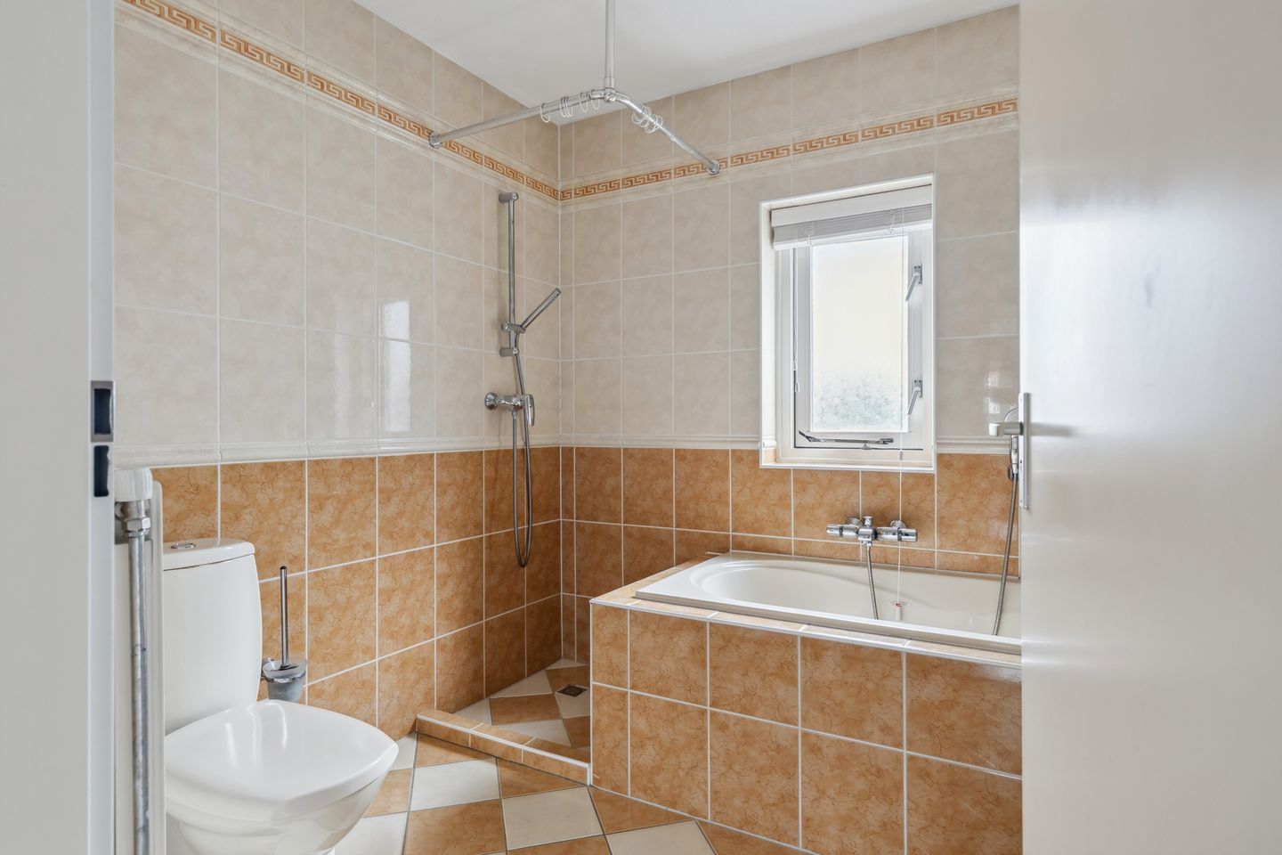 Foto 40 van Watermunt 27