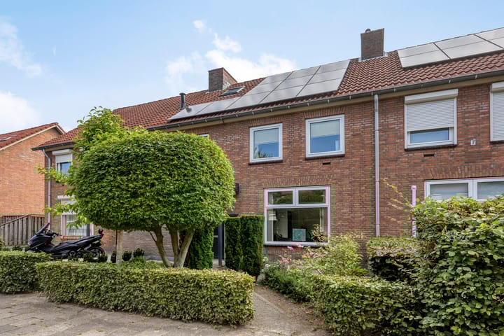 Foto 11 van Margrietlaan 62