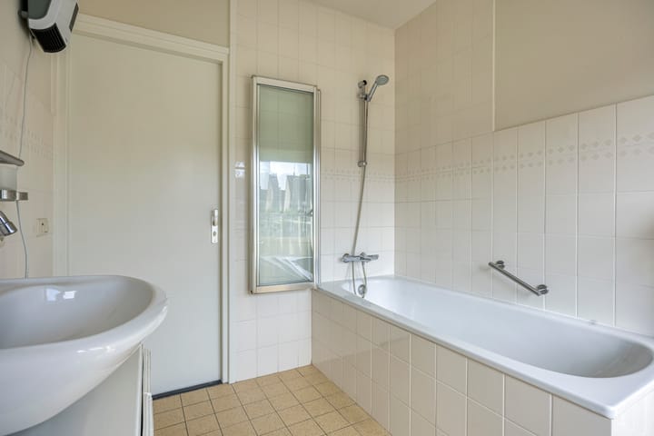 Foto 27 van Margrietlaan 62