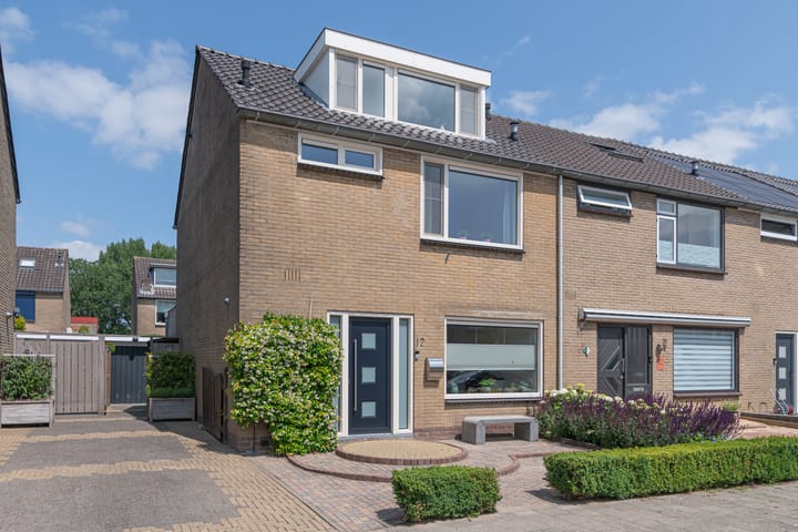 Meidoornstraat 12