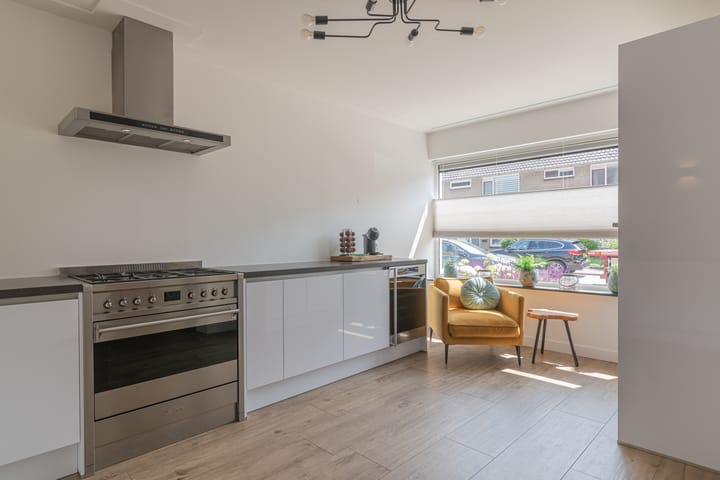 Foto 11 van Meidoornstraat 12