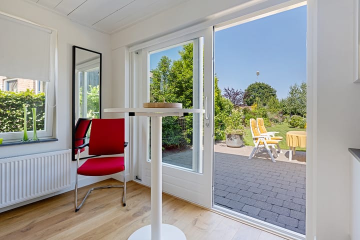 Foto 16 van Lheeweg 5