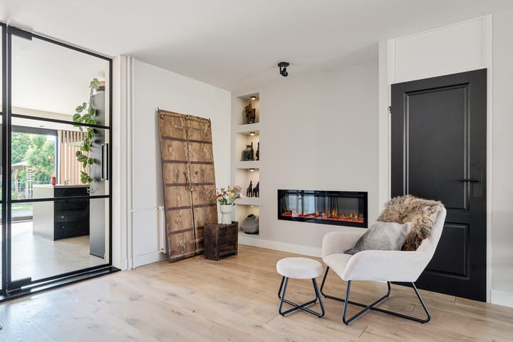 Foto 7 van Eglantier 27-A