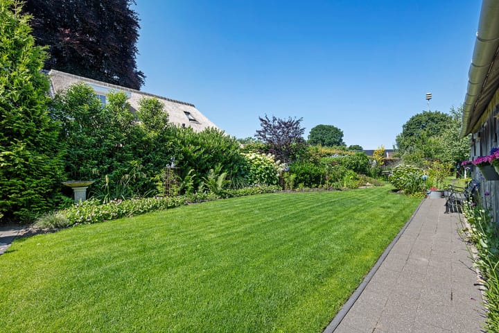 Foto 35 van Lheeweg 5