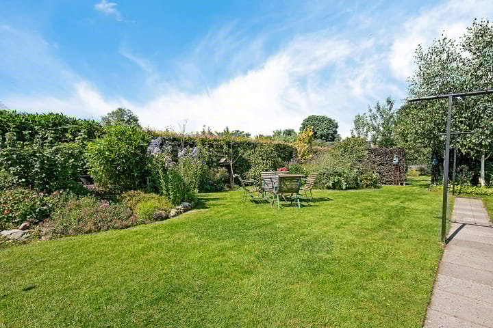 Foto 39 van Lheeweg 5