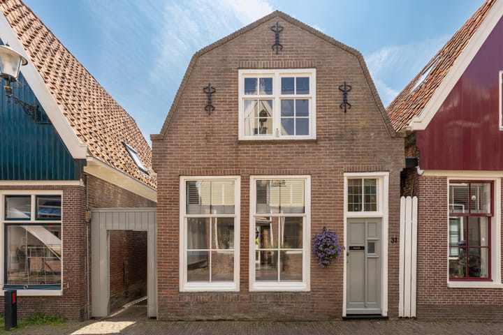 Foto 1 van Rechtestraat 31