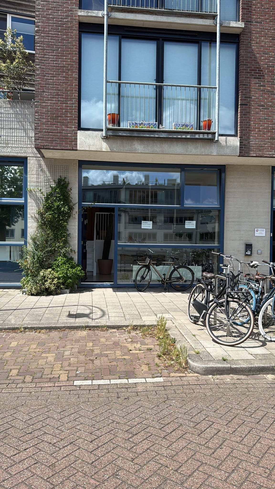 View photo 1 of Buyskade 128