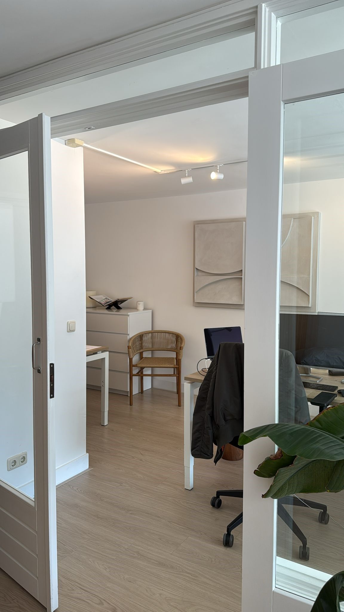 View photo 4 of Buyskade 128