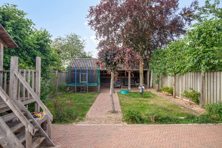 Foto 31 van Burgemeester van Campenhoutstraat 8