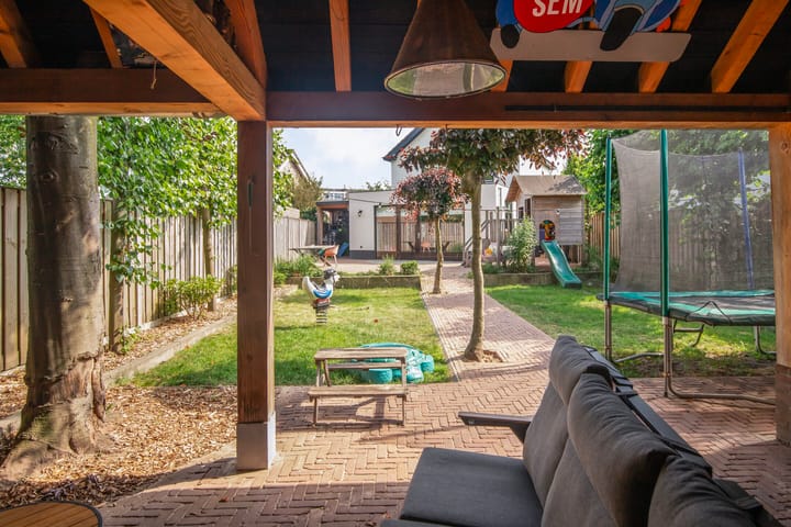 Foto 34 van Burgemeester van Campenhoutstraat 8