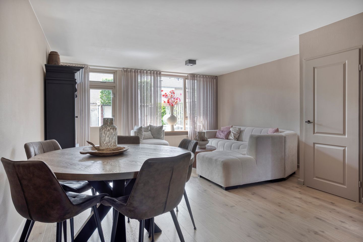 Photo 5 of Domineesakker 14