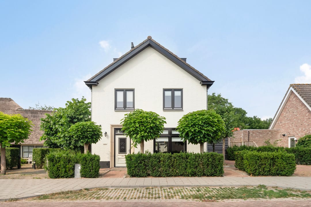 Foto 37 van Burgemeester van Campenhoutstraat 8