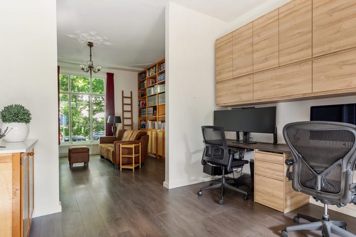 Foto 16 van Oosterstraat 1