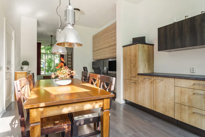 Foto 18 van Oosterstraat 1