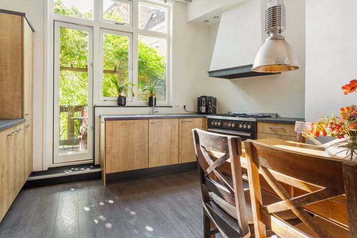 Foto 20 van Oosterstraat 1