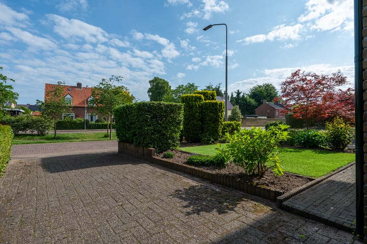 Foto 2 van Schoolstraat 30