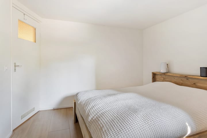 Foto 28 van Oosterstraat 1