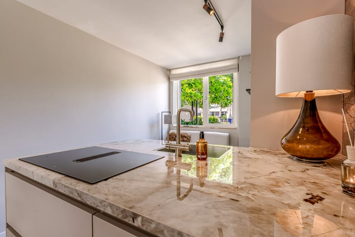 Foto 21 van M. de Klerkstraat 11