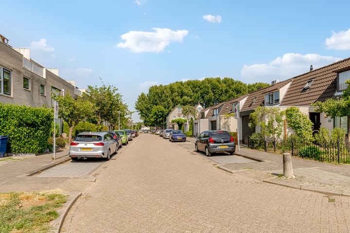 Foto 60 van M. de Klerkstraat 11