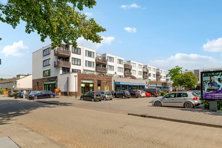 Foto 62 van M. de Klerkstraat 11