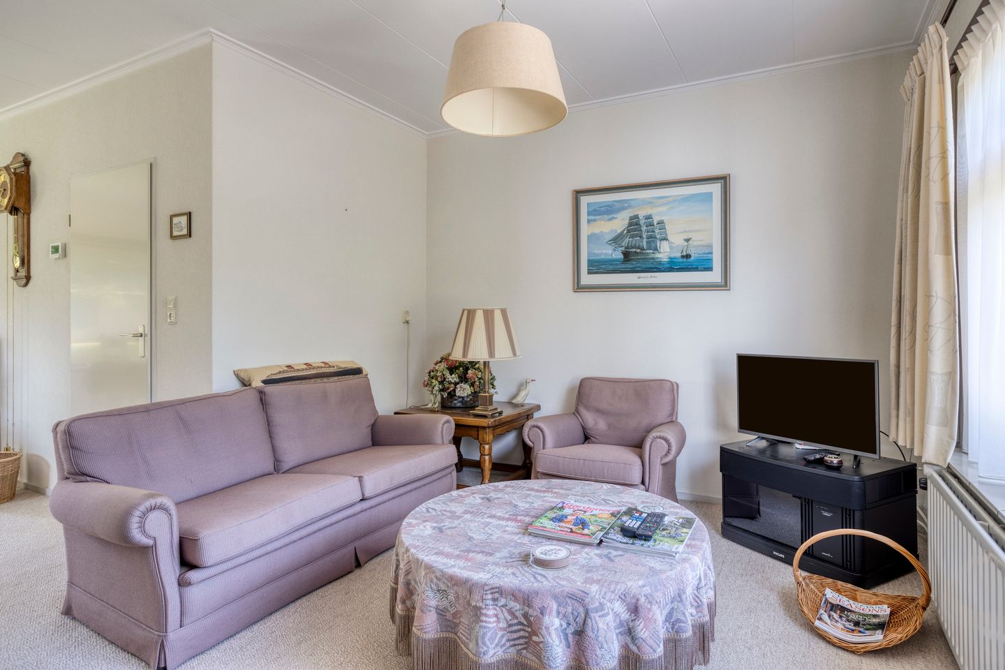 Foto 10 van A.van Burenlaan 3