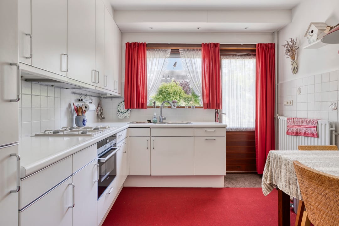 Foto 11 van A.van Burenlaan 3