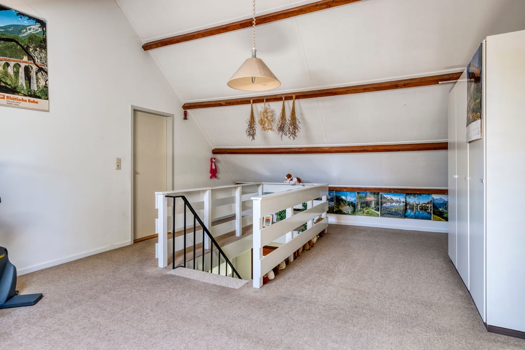 Foto 22 van A.van Burenlaan 3