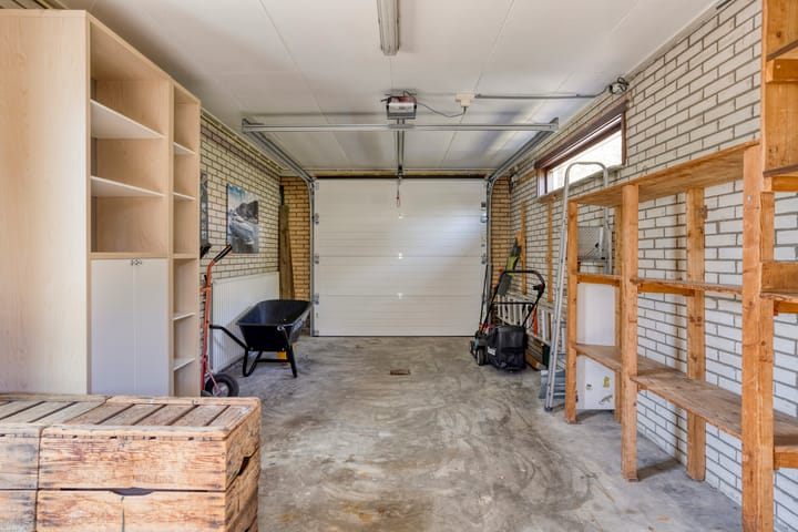 Foto 29 van A.van Burenlaan 3